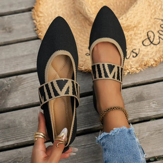 Chic & Comfy Pointed Flat Shoes